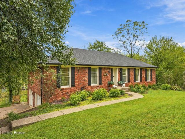 House for sale in Goshen, Oldham County