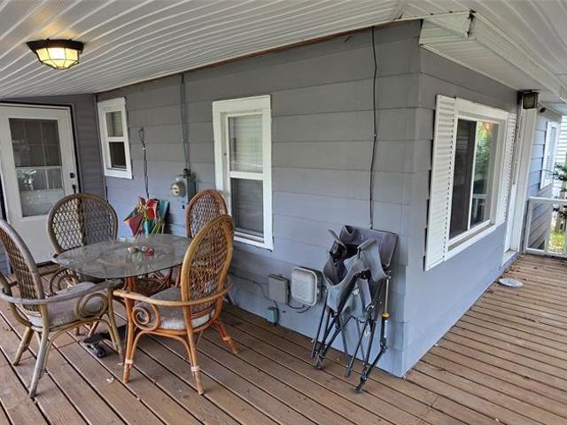 House for sale in Flint, Genesee County