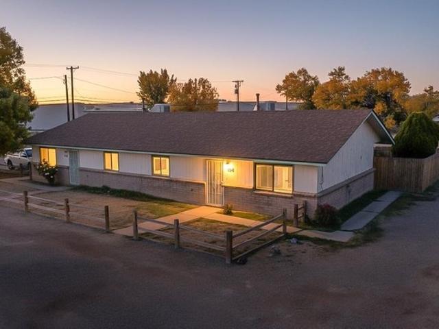 House for sale in Los Lunas, New Mexico
