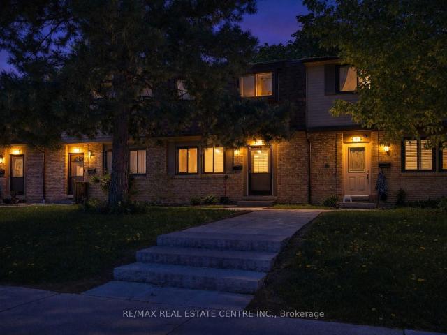 Condo for sale in Woburn, Ontario