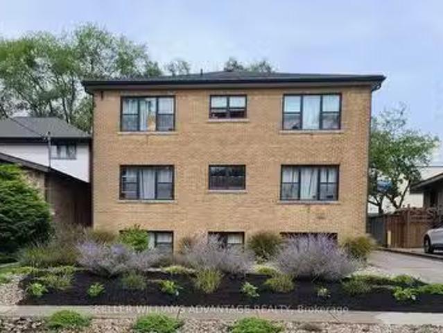 House for rent in Etobicoke