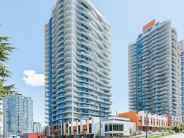 Condo for sale in Surrey, British Columbia