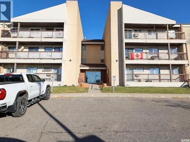 Condo for sale in Lakewood, Regina