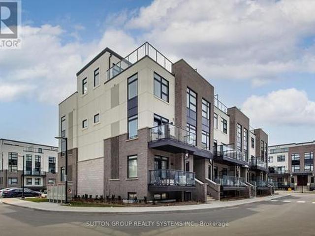 Townhouse for sale in Milton, Ontario