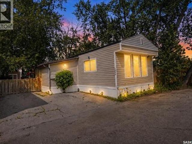 House for sale in Saskatoon, Saskatchewan