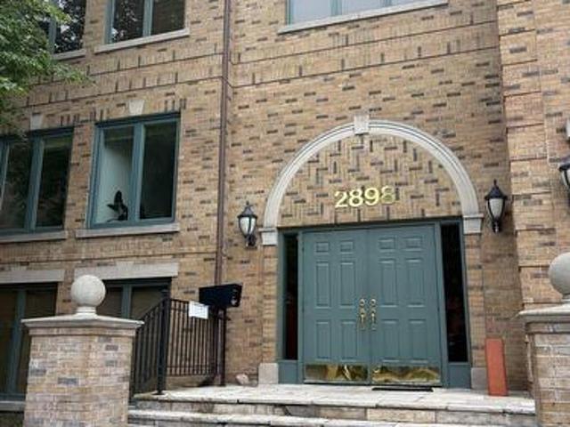 Commercial for rent in Oakville, Golden Horseshoe