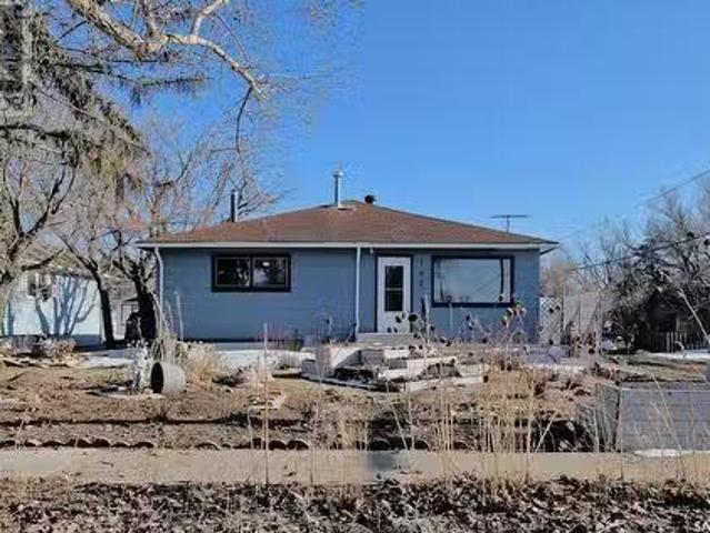 House for sale in Elrose, Saskatchewan