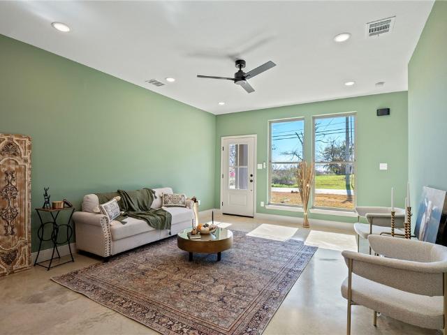 Townhouse for sale in Bryan, Texas