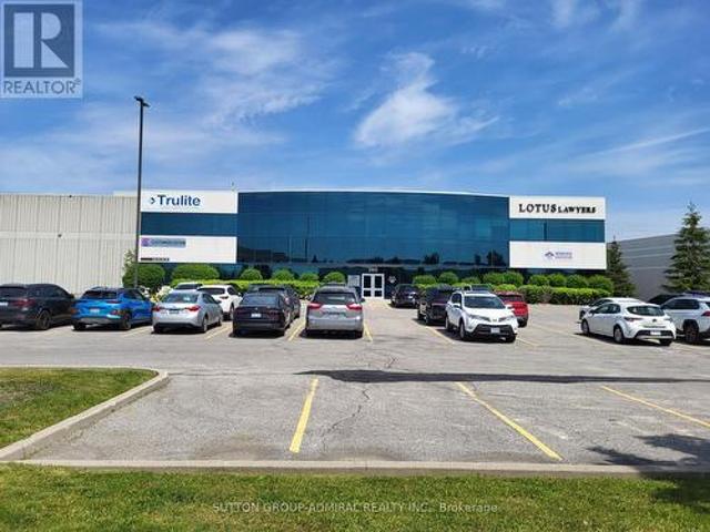 Commercial for rent in York, Ontario