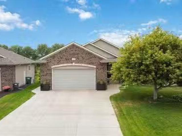 House for sale in Saskatoon, Saskatchewan