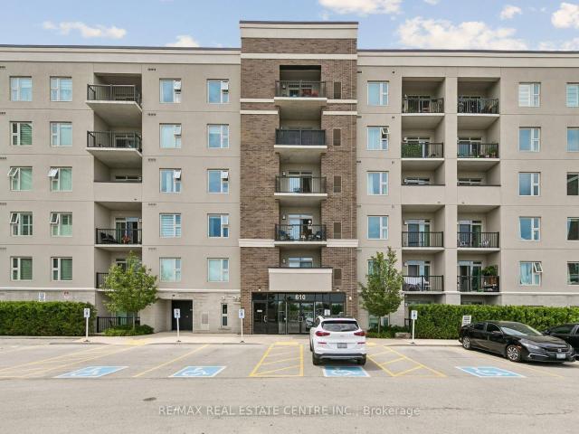 Condo for rent in Woburn, Ontario