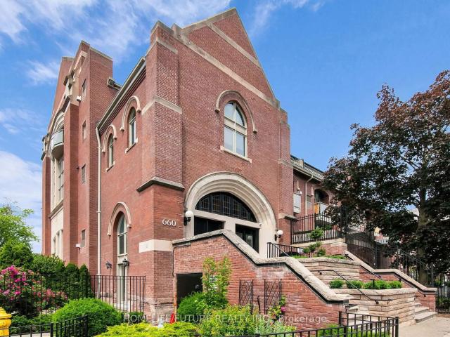 Condo for sale in Woburn, Ontario