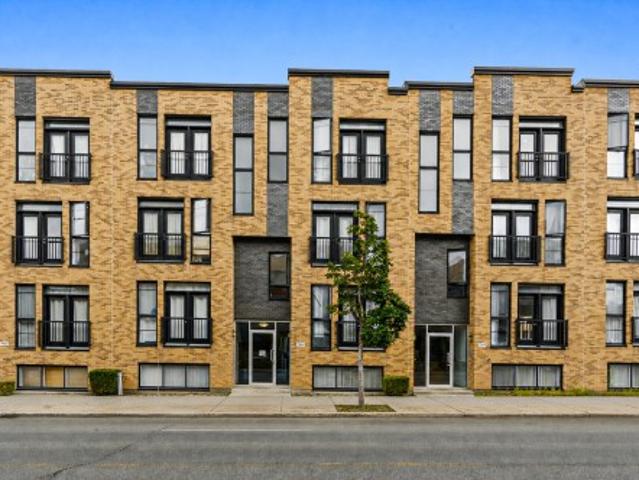 Condo for sale in Villeray, Montréal