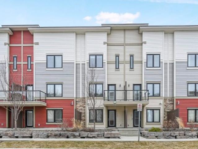 Townhouse for sale in Wedgewood, Alberta
