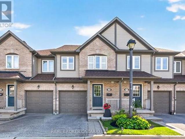 Townhouse for sale in Mississauga, Ontario