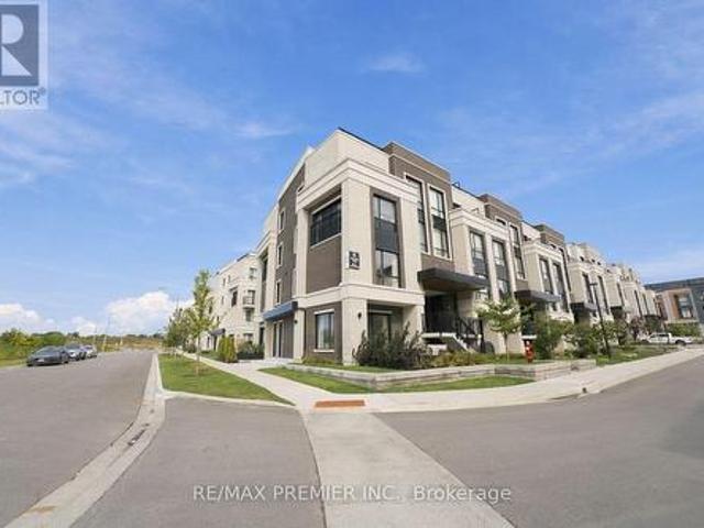 Townhouse for sale in Richmond Hill, Golden Horseshoe