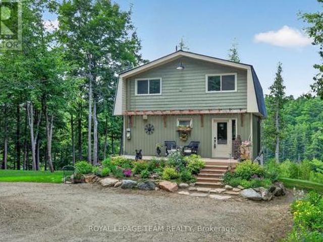 House for sale in Renfrew, Ontario