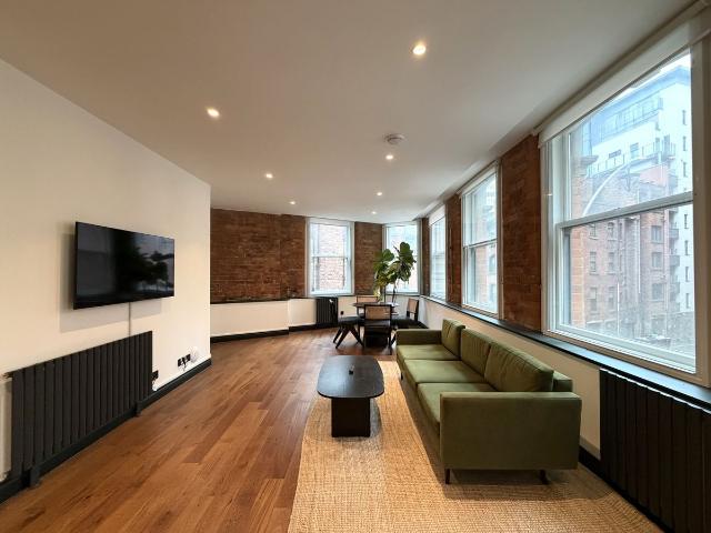 House for rent in Central Retail District, Manchester