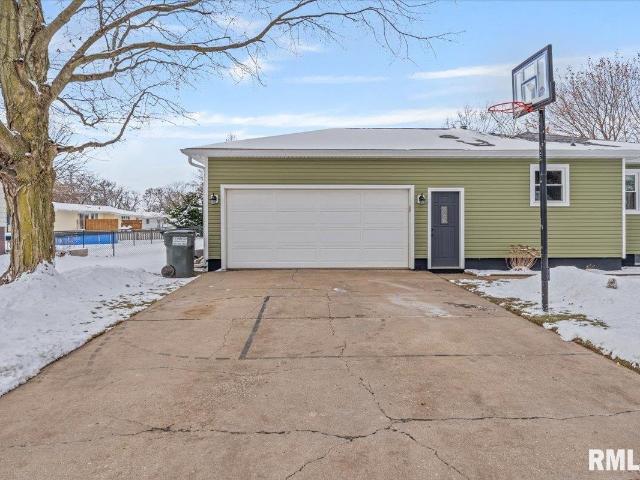 House for sale in Geneseo, Illinois