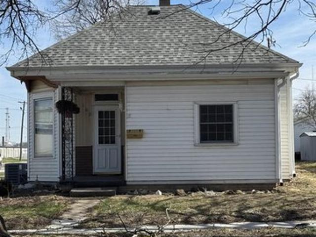 House for sale in West Burlington, Iowa