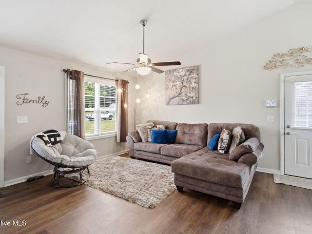 House for sale in Bolivia, North Carolina
