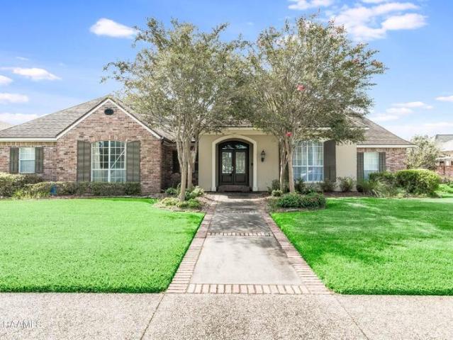 House for rent in Broussard