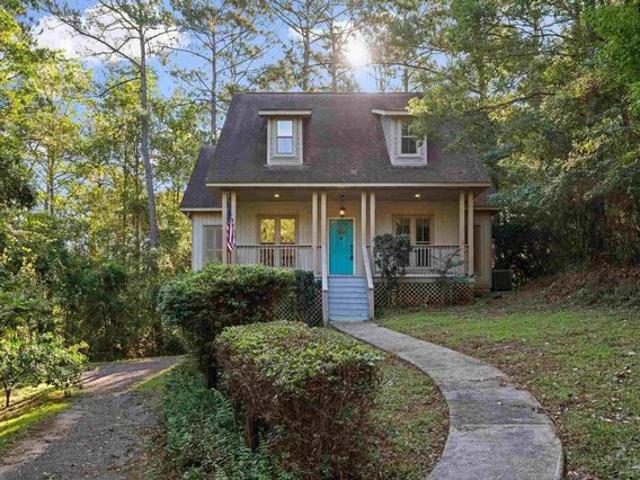 House for sale in Daphne, Alabama