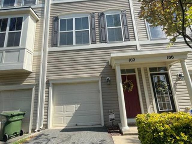 Townhouse for sale in Virginia