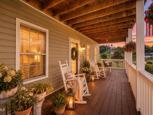 House for sale in Piney Flats, East Tennessee