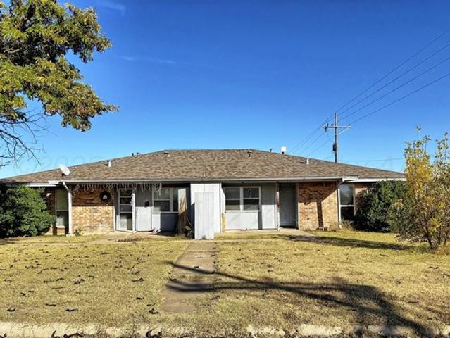 House for sale in Darrouzett, Texas