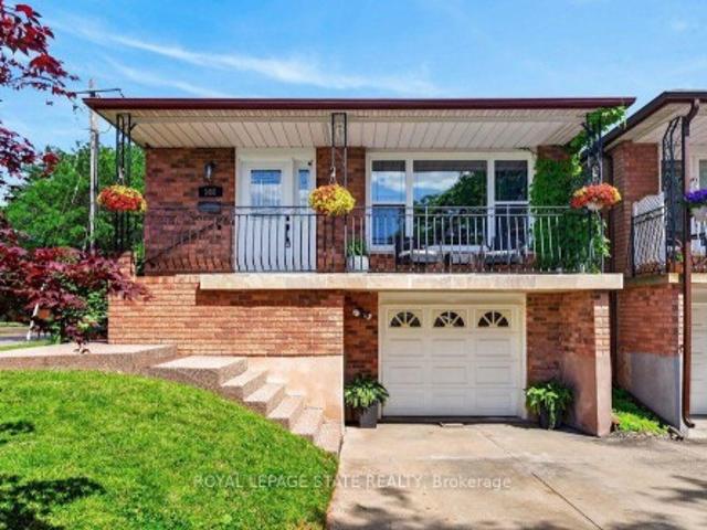 House for sale in Ancaster, Ontario
