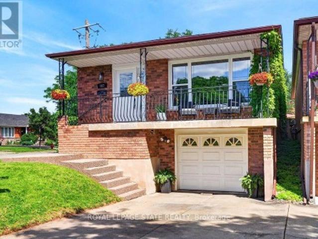 House for sale in Ancaster, Ontario