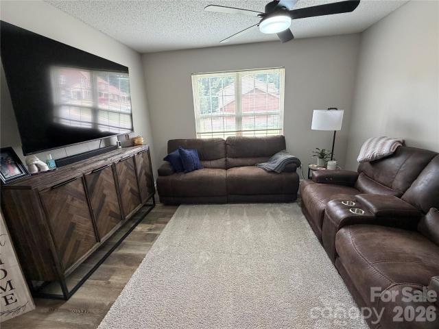 Townhouse for sale in Catawba, North Carolina