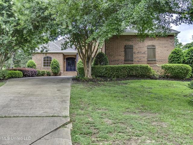 House for sale in Ridgeland, Mississippi