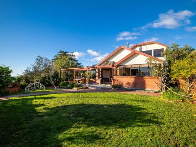 House for sale in Cable Bay, Nelson Bays