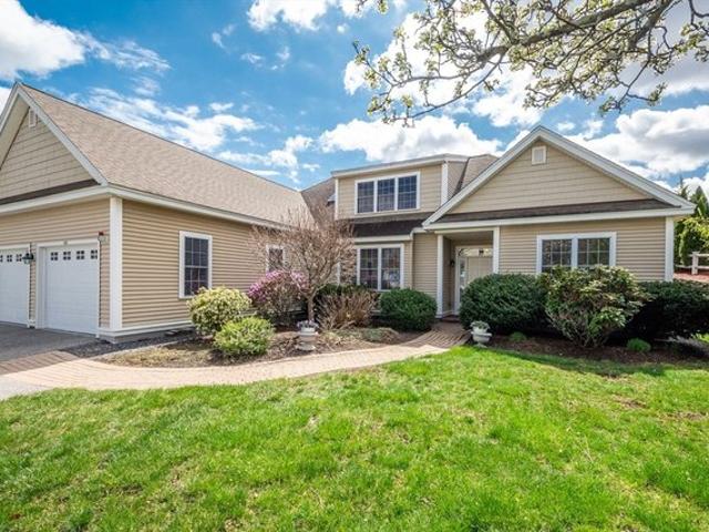 Condo for sale in Clinton, Massachusetts