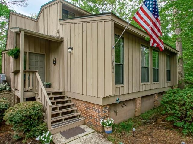 Condo for sale in Mandeville, Louisiana