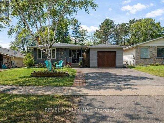 House for sale in Kitchener, Ontario