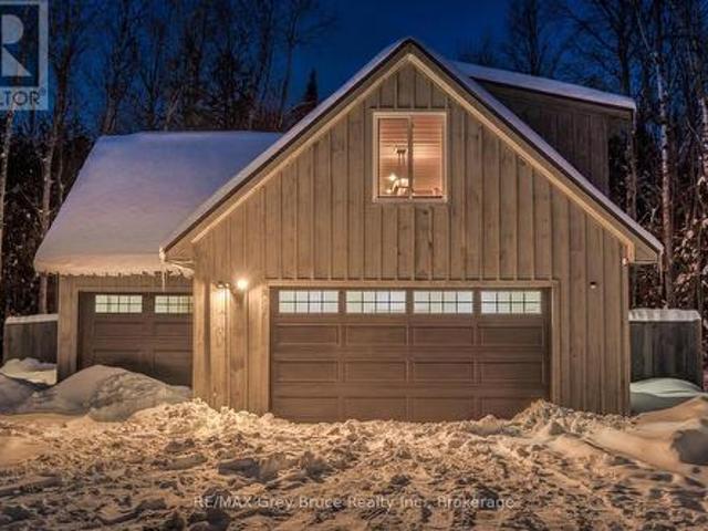 House for rent in Lions Head, Ontario