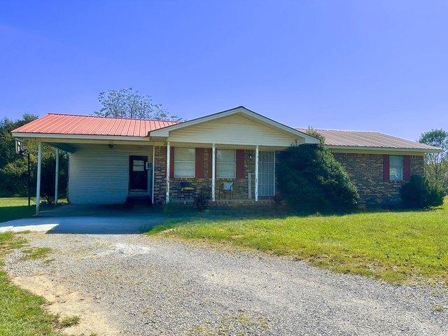 House for sale in Hanceville, Alabama