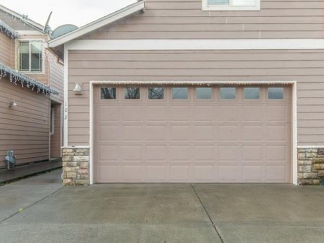 Townhouse for sale in Oregonia