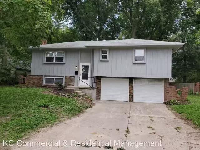 House for rent in Blue Springs