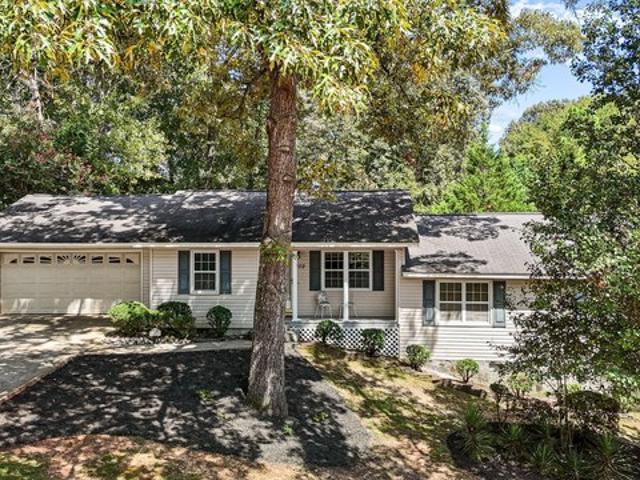 House for sale in Centerville, Georgia