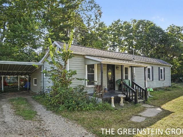 House for sale in Allegan, Allegan County