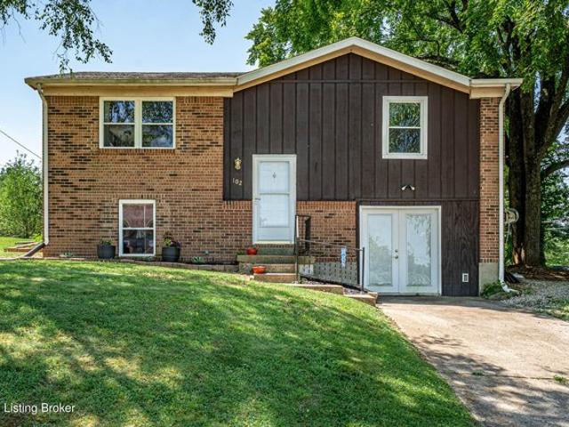 House for sale in Cecilia, Kentucky