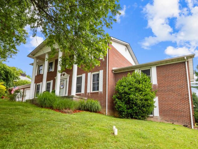 House for sale in Laurel, Kentucky
