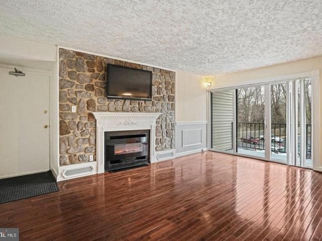 Condo for sale in Gaithersburg, Maryland