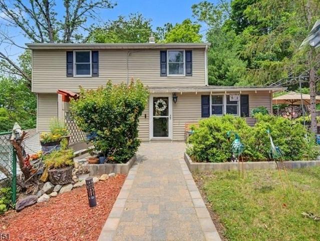 House for sale in Butler, New Jersey