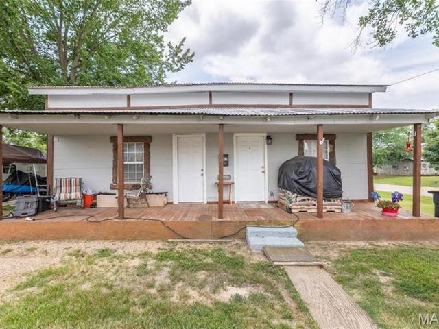 House for sale in Doniphan, Missouri