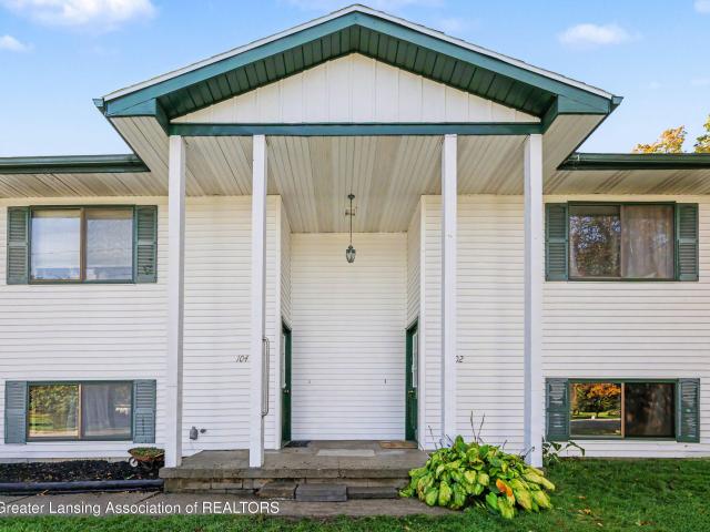 House for sale in DeWitt, Clinton County